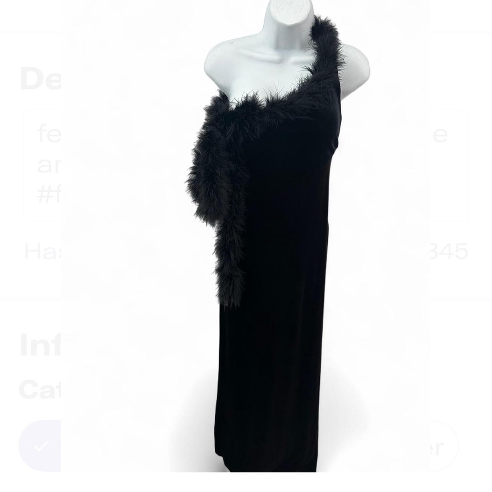 Ellen Tracy size 8 Black and Deep brown velvet one shoulder dress with fur trim
